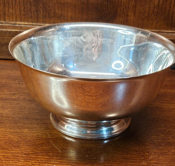 Vintage Webster Wilcox US Intl Silver Co. Silver Plate Metal Bowl 8″ Diameter