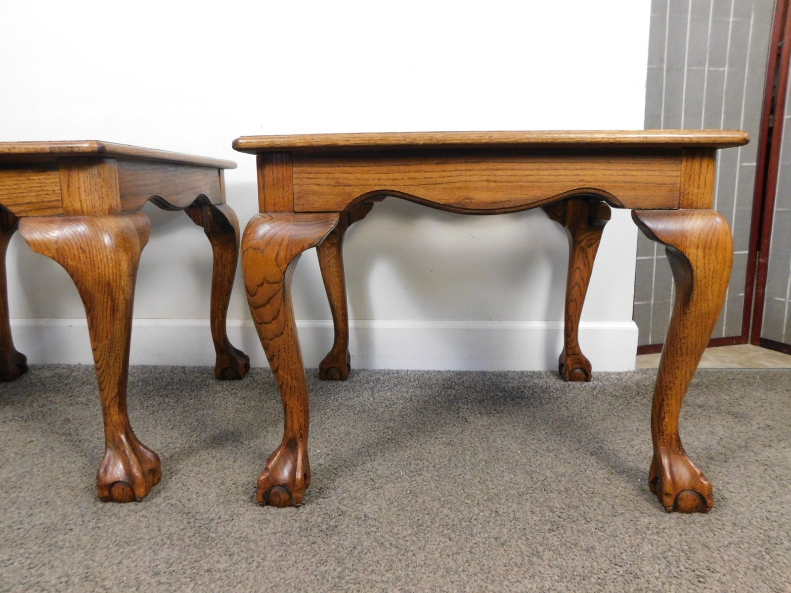Pair Elegant Carved Ball Claw Feet Oak Coffee END Tables Smoky Glass -Ships Flat