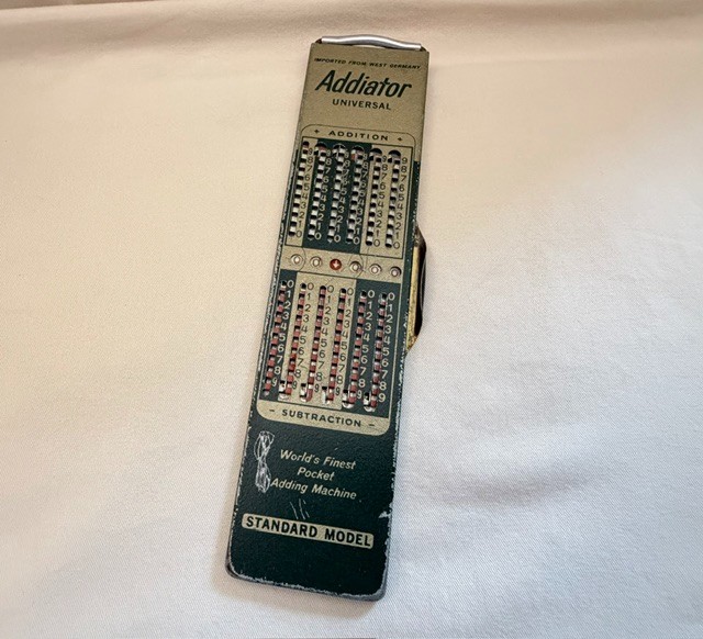 Vintage ADDIATOR Metal Pocket Manual Adding Subtracting Machine