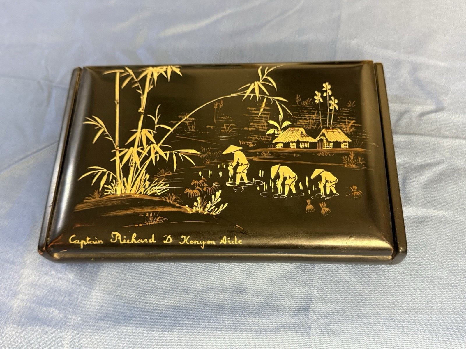 ANTIQUE ASIAN LACQUER HINGED BOX RAISED INLAY