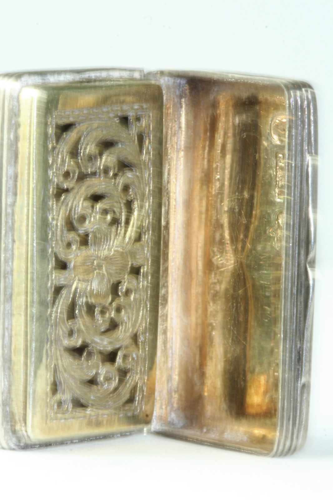 GEORGIAN ANTIQUE STERLING SILVER VINAIGRETTE JOHN SHAW