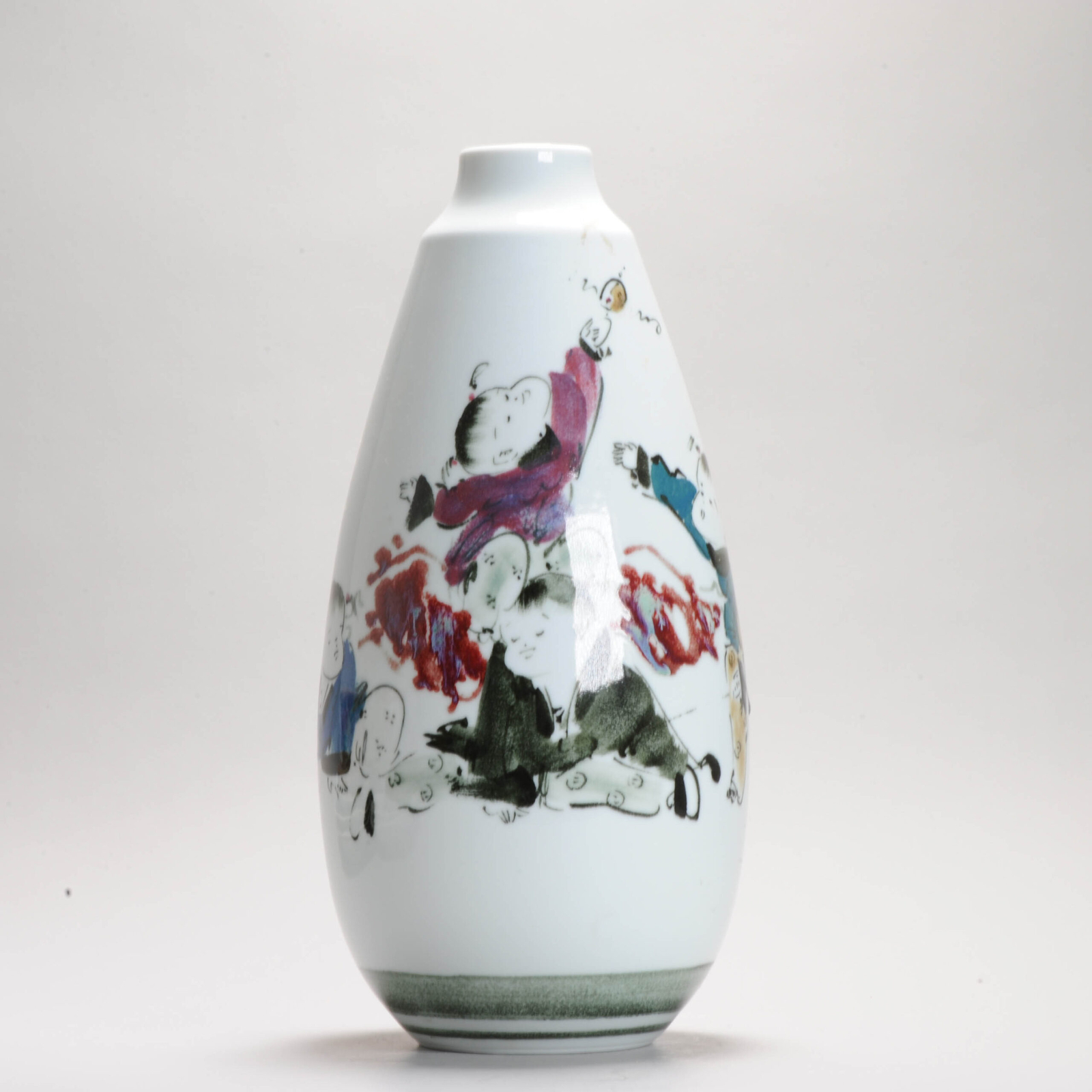 Vintage 20C Chinese porcelain PROC Liling Boys Vase China Underglaze