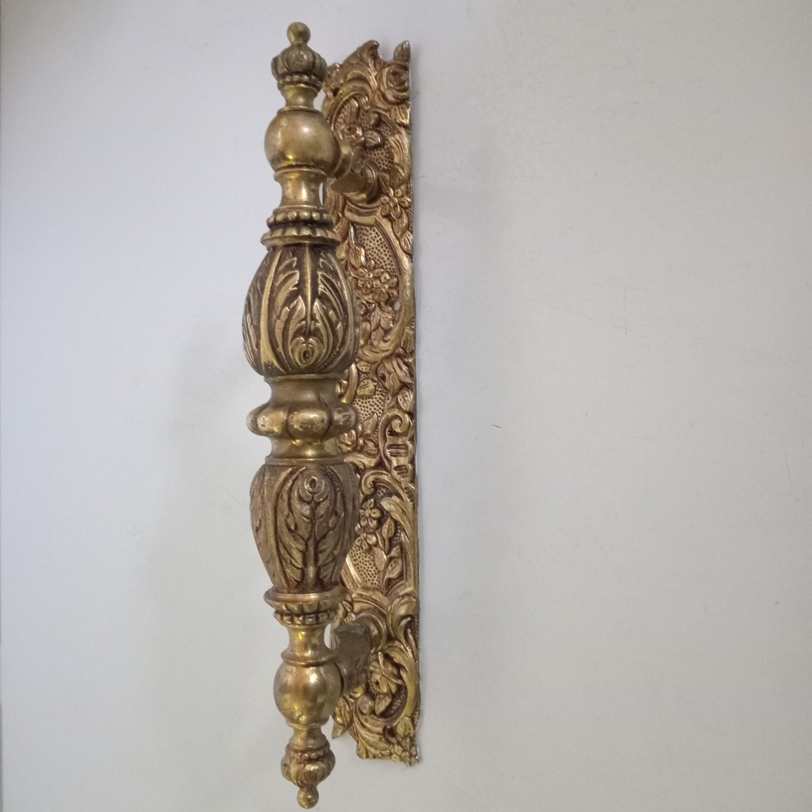 Vintage MCM Hollywood Regency Heavy Ornate Large Brass Door Handle Pull Rare
