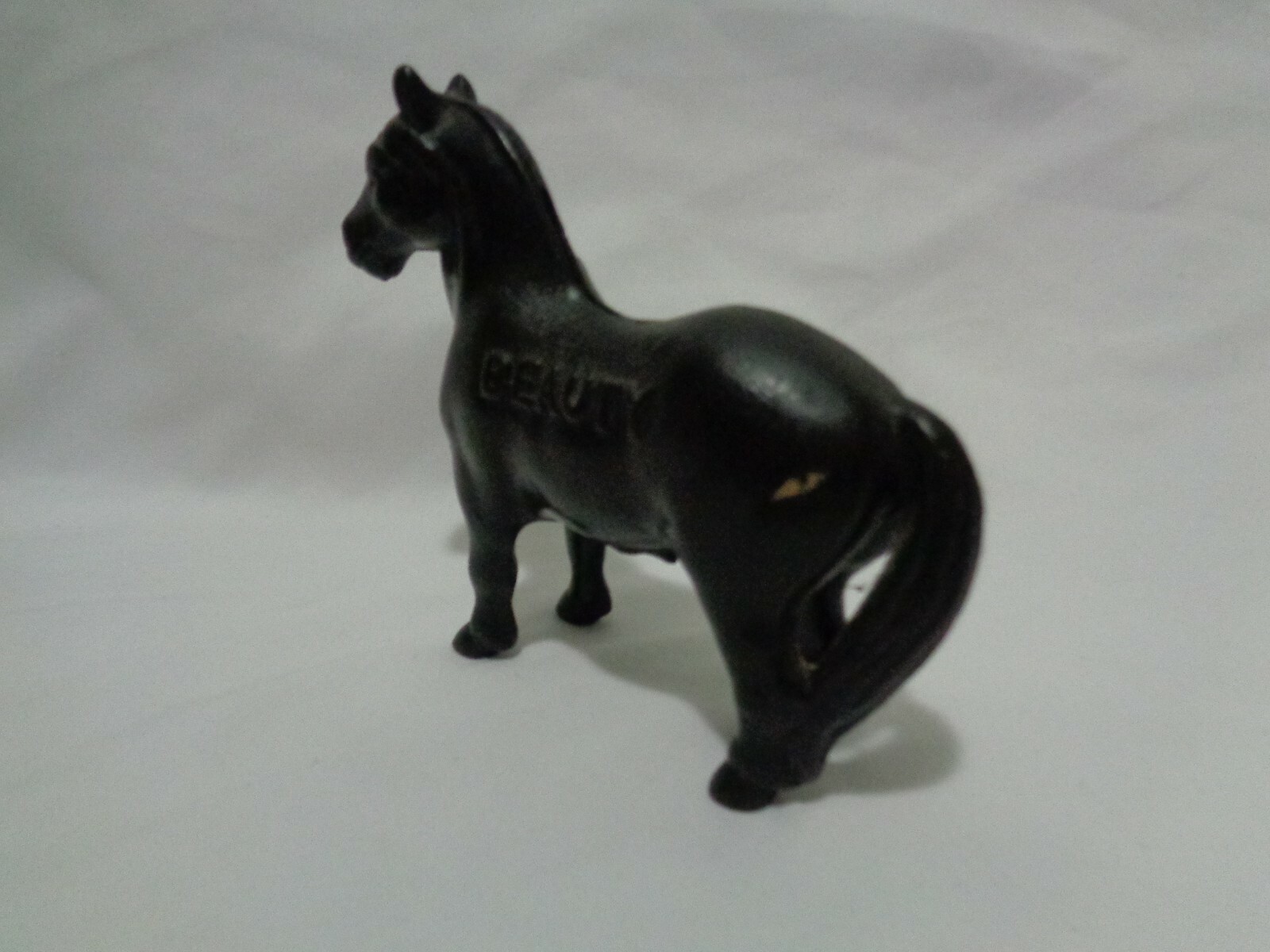 Old Arcade USA Cast Iron Beauty Work Horse Still Coin Bank Original