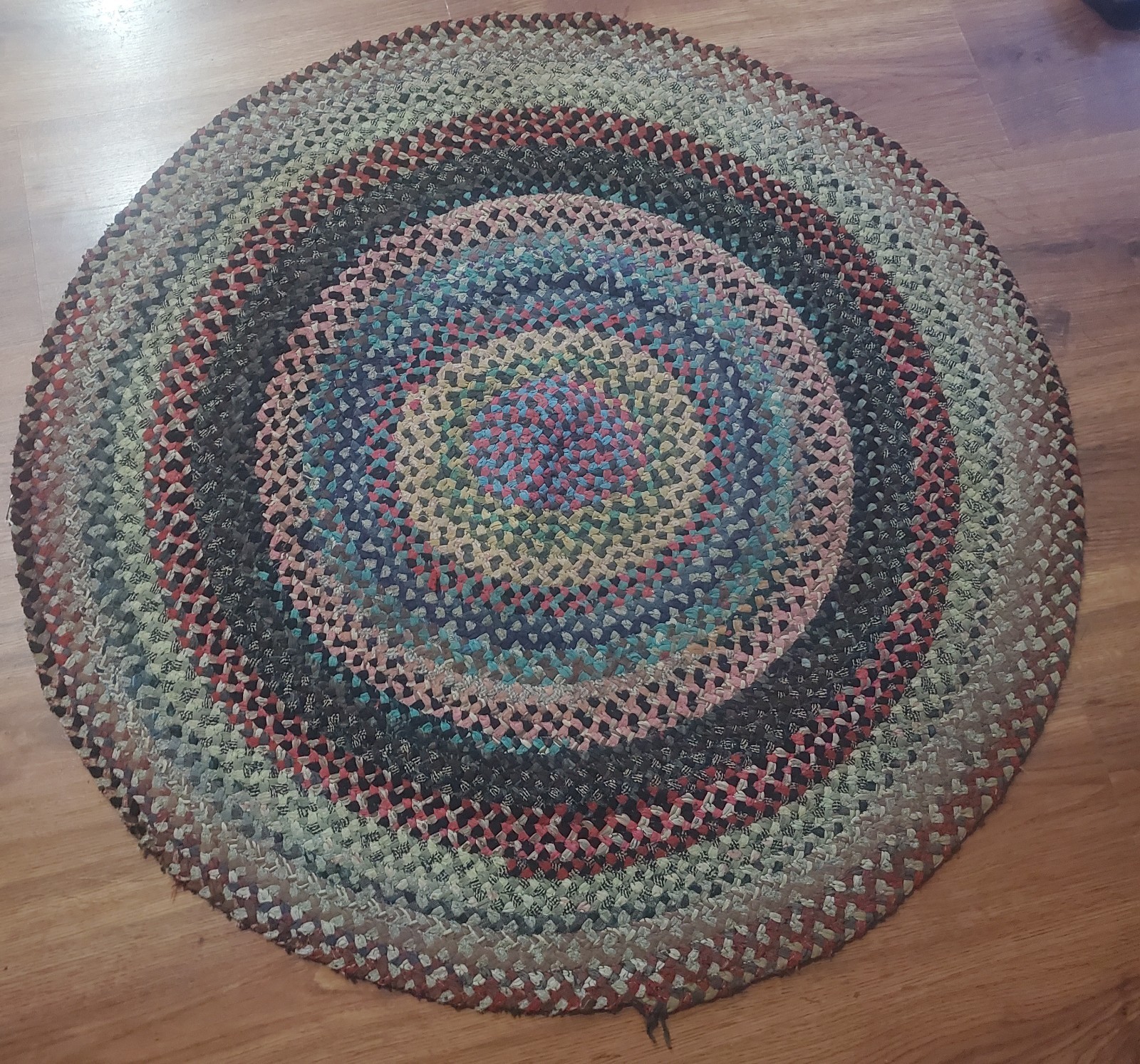 Antique Hand Made Round Braided Rug 46″ Multicolor