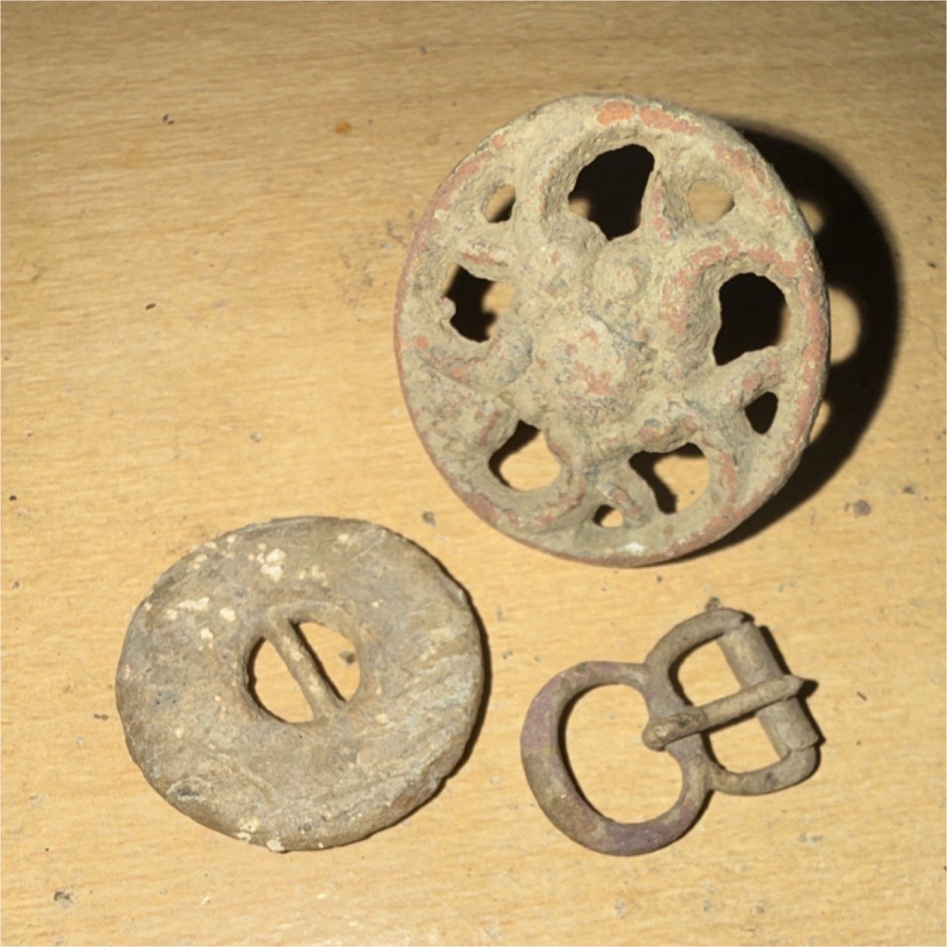 Metal Detecting Finds Relic Lot Hem Weight, Tiny 1890s Buckle,Fancy Drawer Pull