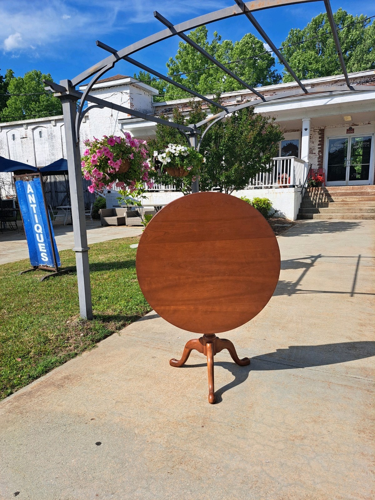 Cherry Birdcage Tilt Top Tea Table By Suters Of Virginia 20thc