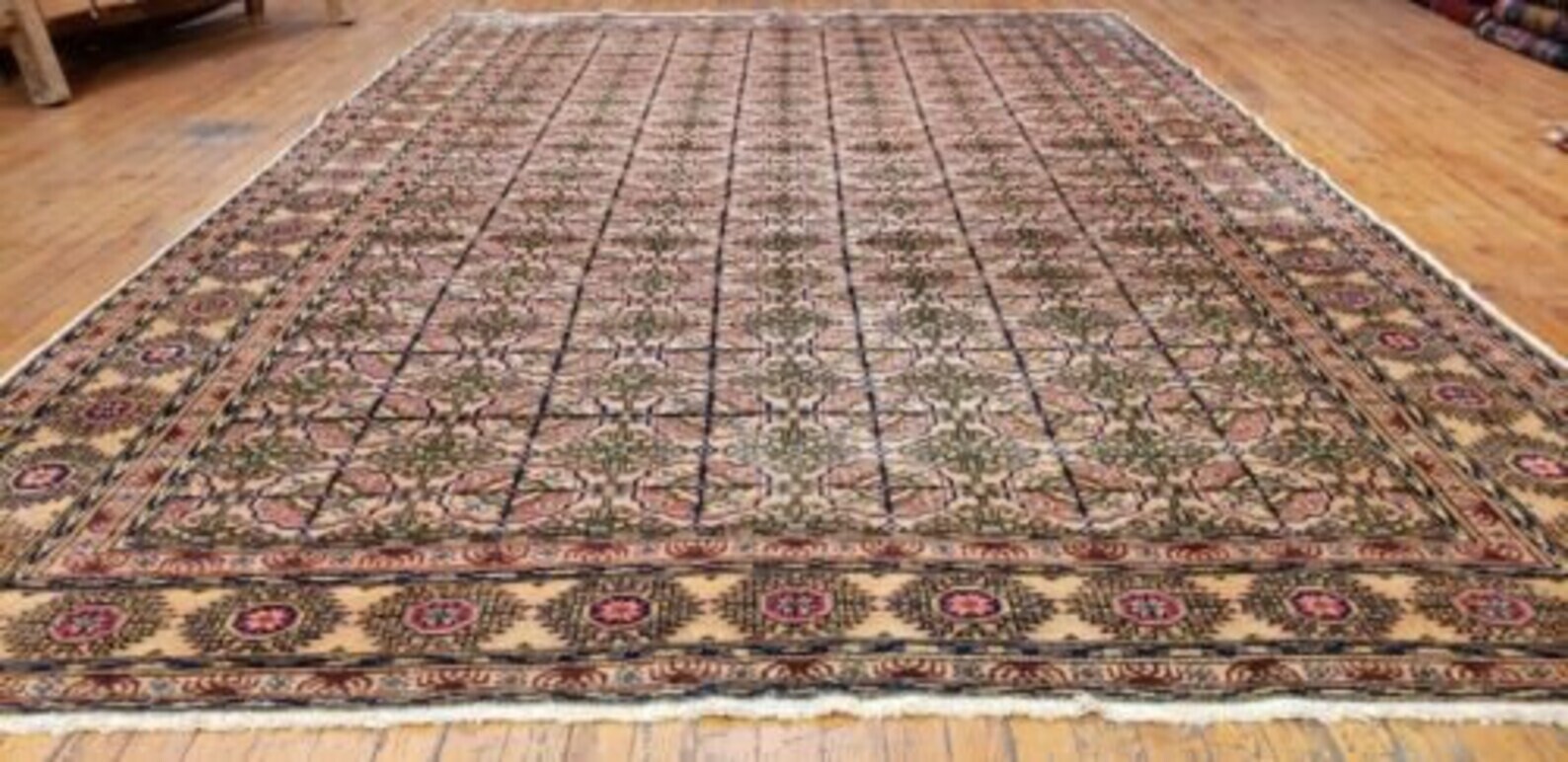Natural Dye Cr1960-1980s Vintage Wool Pile, Rose Patterned Bunyan Rug 6’4″×9’3″