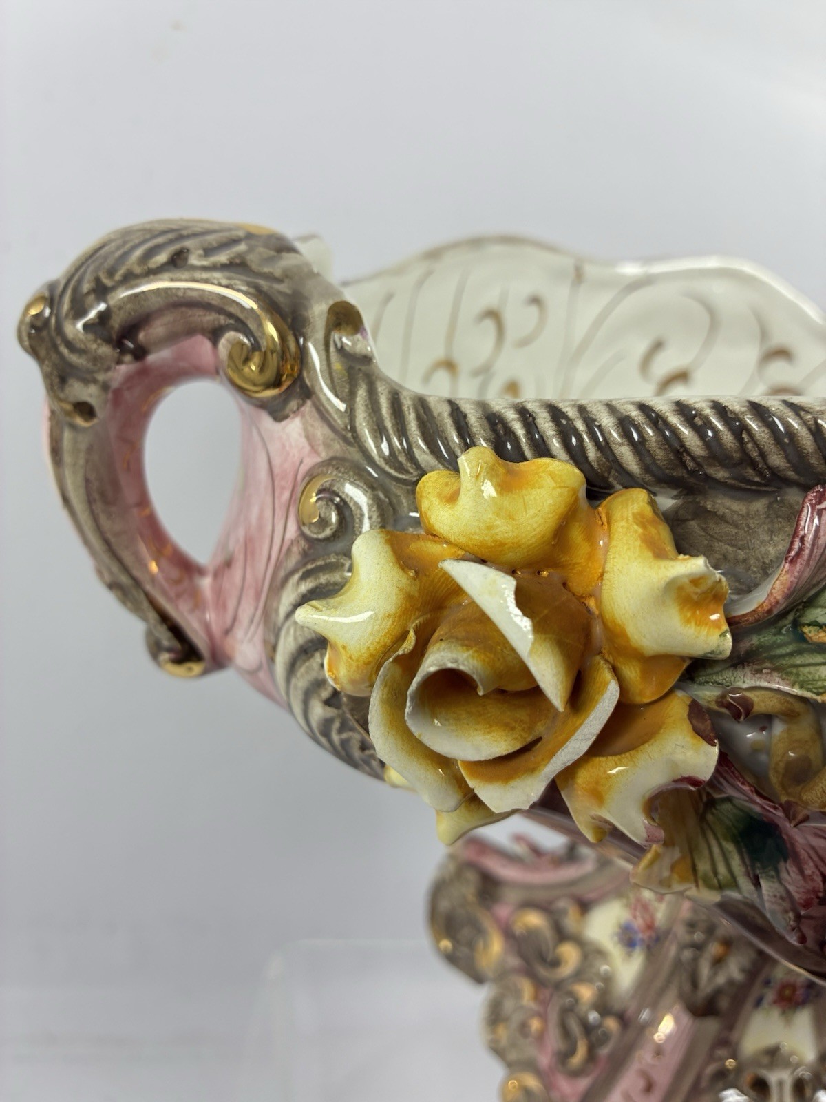 Made In Italy Capodimonte Centrepiece Vase/Bowl Table Decoration