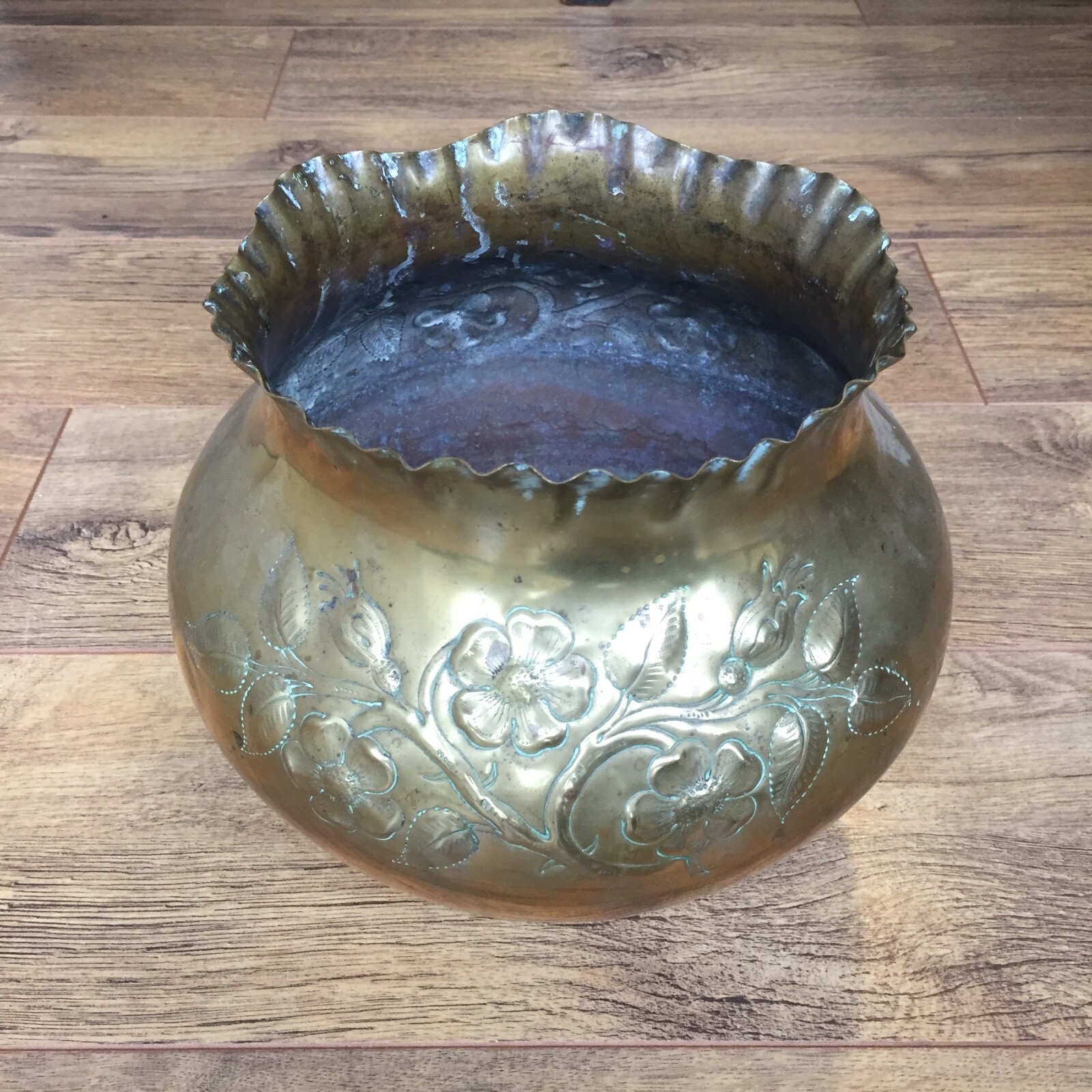 Antique brass jardiniere William Soutter & Sons c.1800’s
