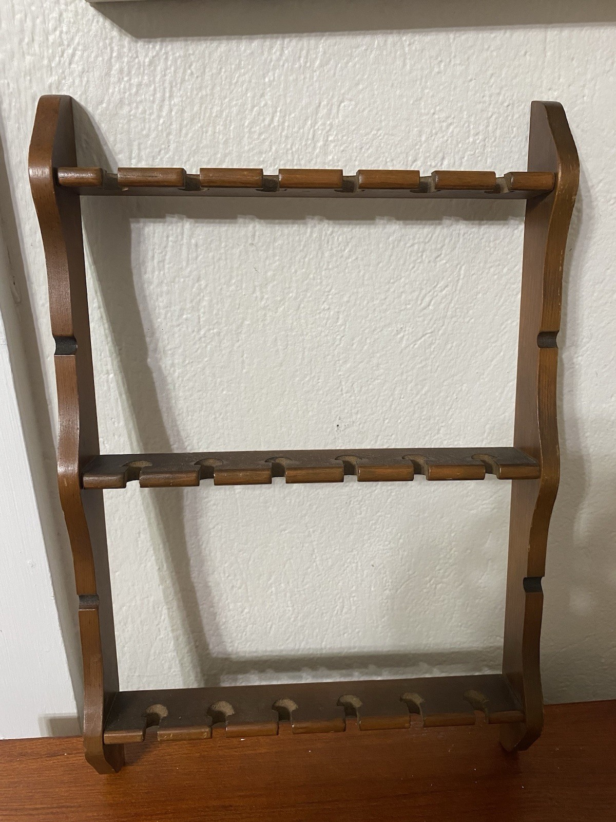 Vintage Wooden Spoon Collectors Display Rack 18 Spoons