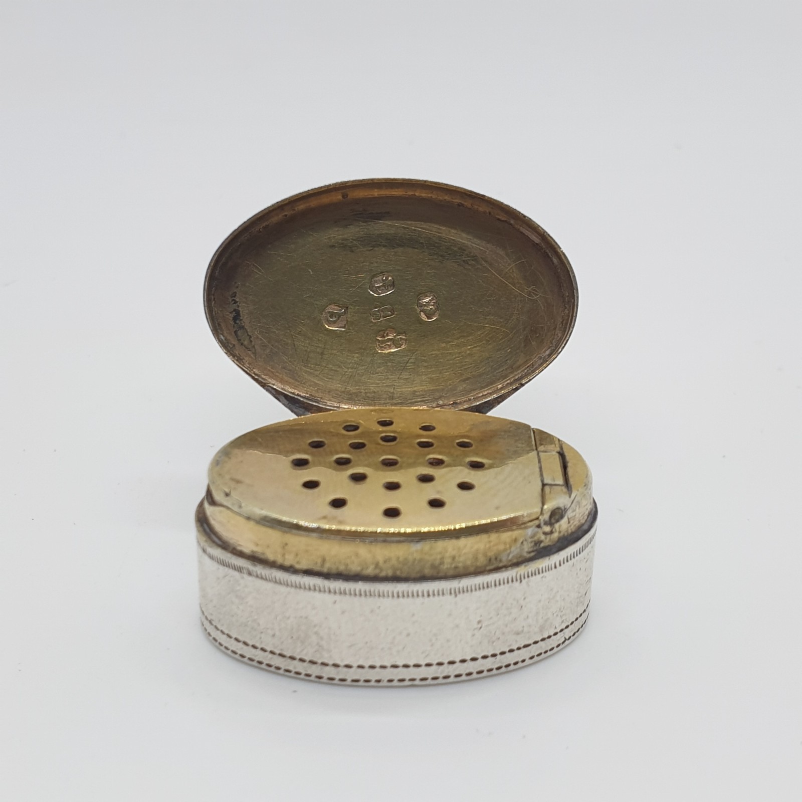 Georgian Sterling Silver Vinaigrette by Samuel Pemberton Birmingham 1799