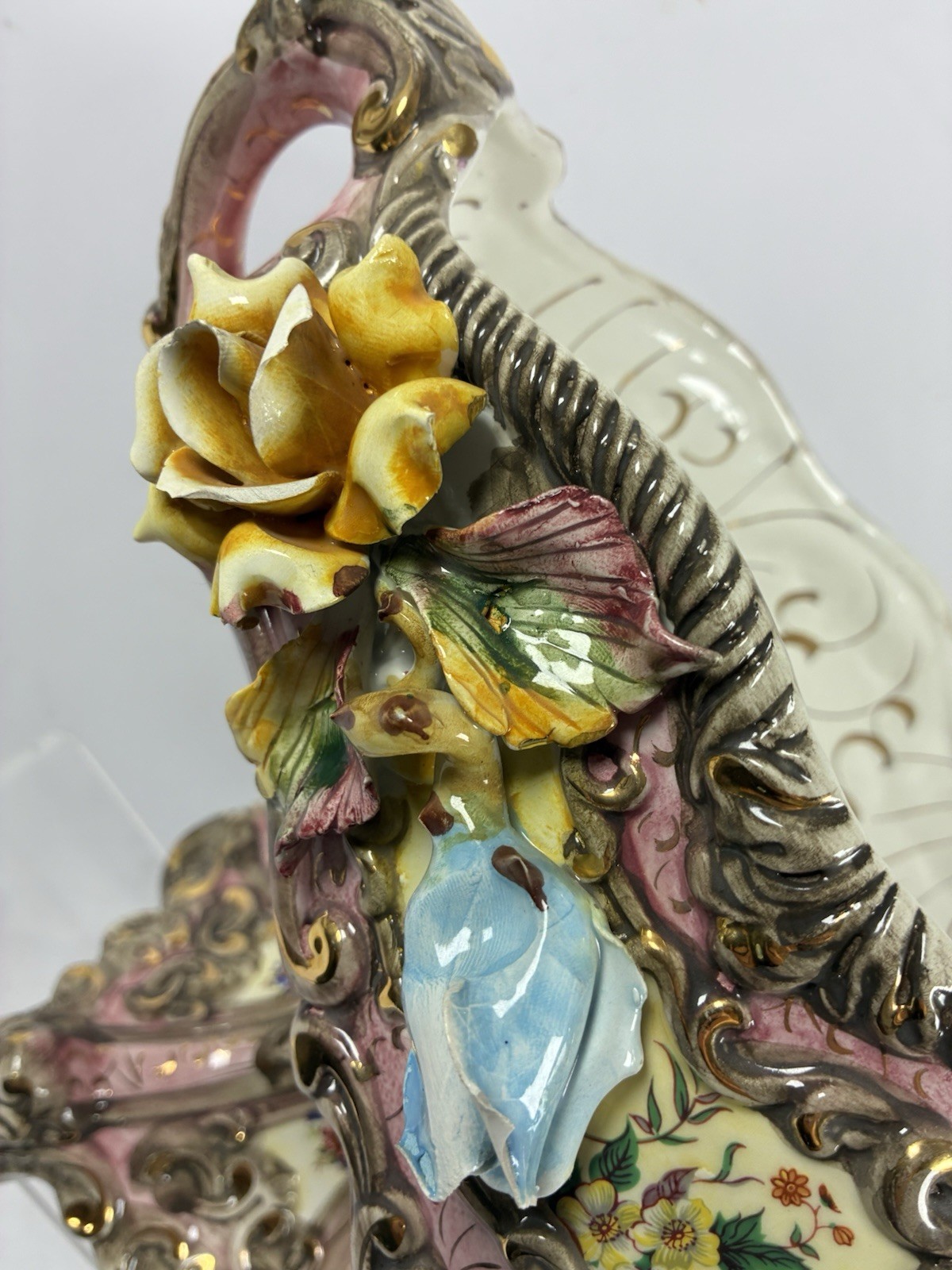 Made In Italy Capodimonte Centrepiece Vase/Bowl Table Decoration