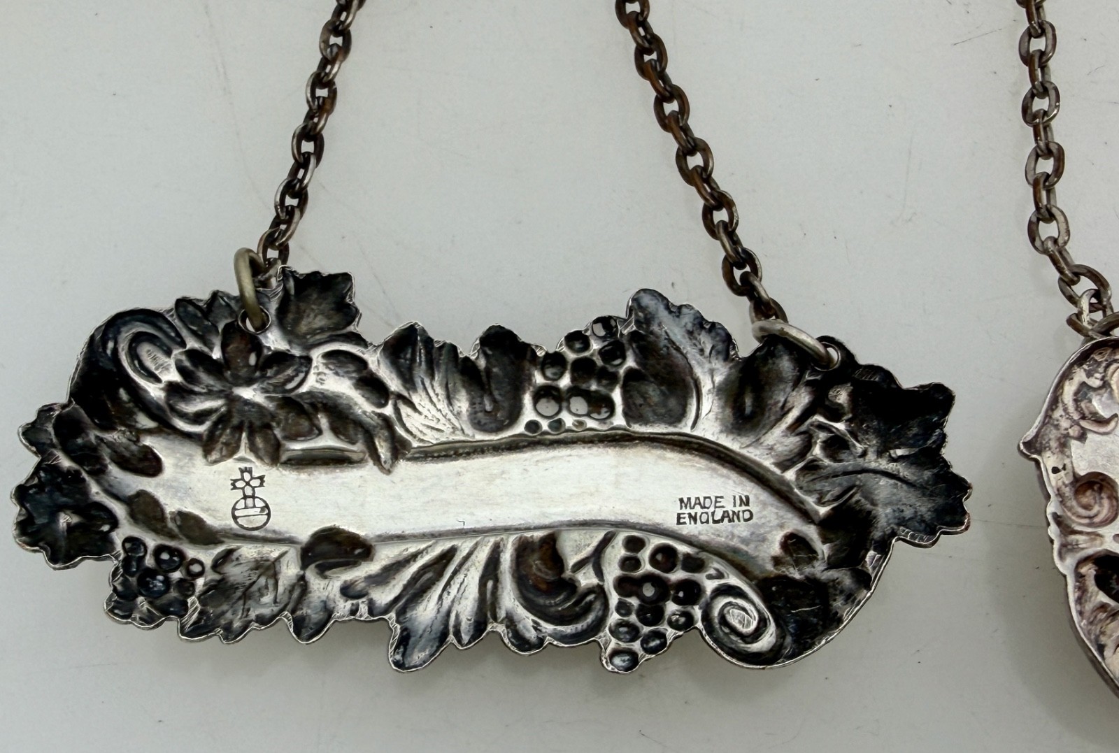 Barker Ellis Silver Plate Sherry Liquor Wine Tags Labels – 97121