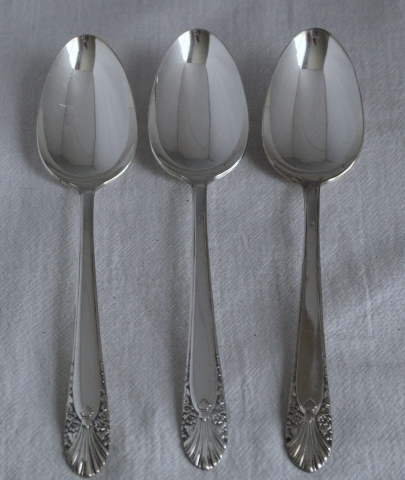 3 Silverplate SOLID SERVING SPOONS Crown Radiance 8 1/2” ART DECO 1939