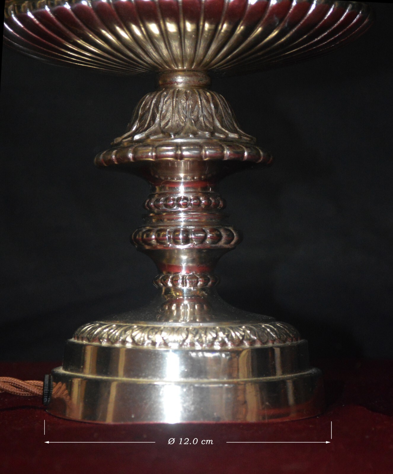 French Ezan Hand-Moulded Iridescent Shade & Aladdin Lamp Silver Plated 2-Handles