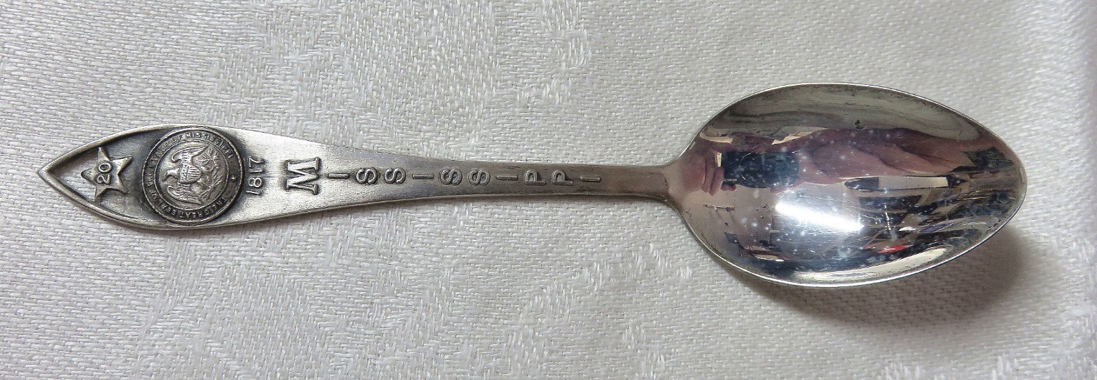 DEMITASSE SOUVENIR SPOON “MISSISSIPPI” STERLING SILVER. LENGTH-4 1/2″