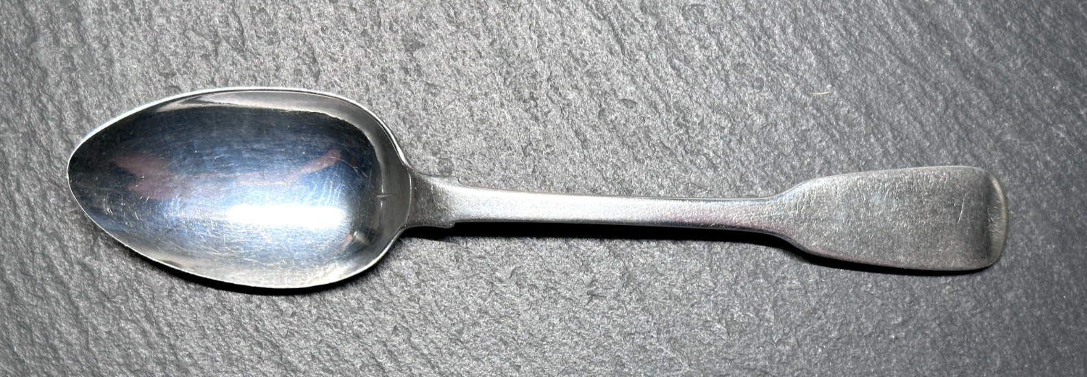 1827 PATRICK MOORE SILVERSMITH DUBLIN IRELAND RAT-TAIL SPOON E253