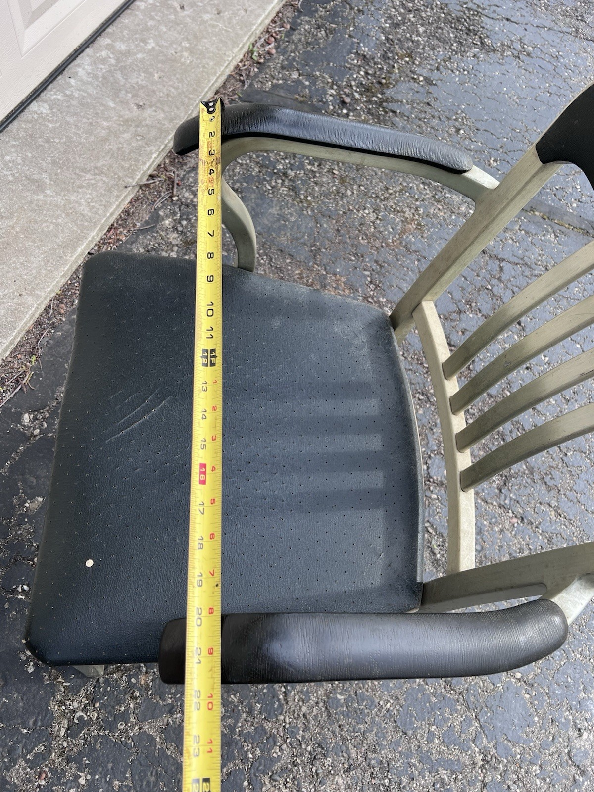 GoodForm Mid Century VINTAGE Industrial ALUMINUM Arm Chair 1970s Art Deco