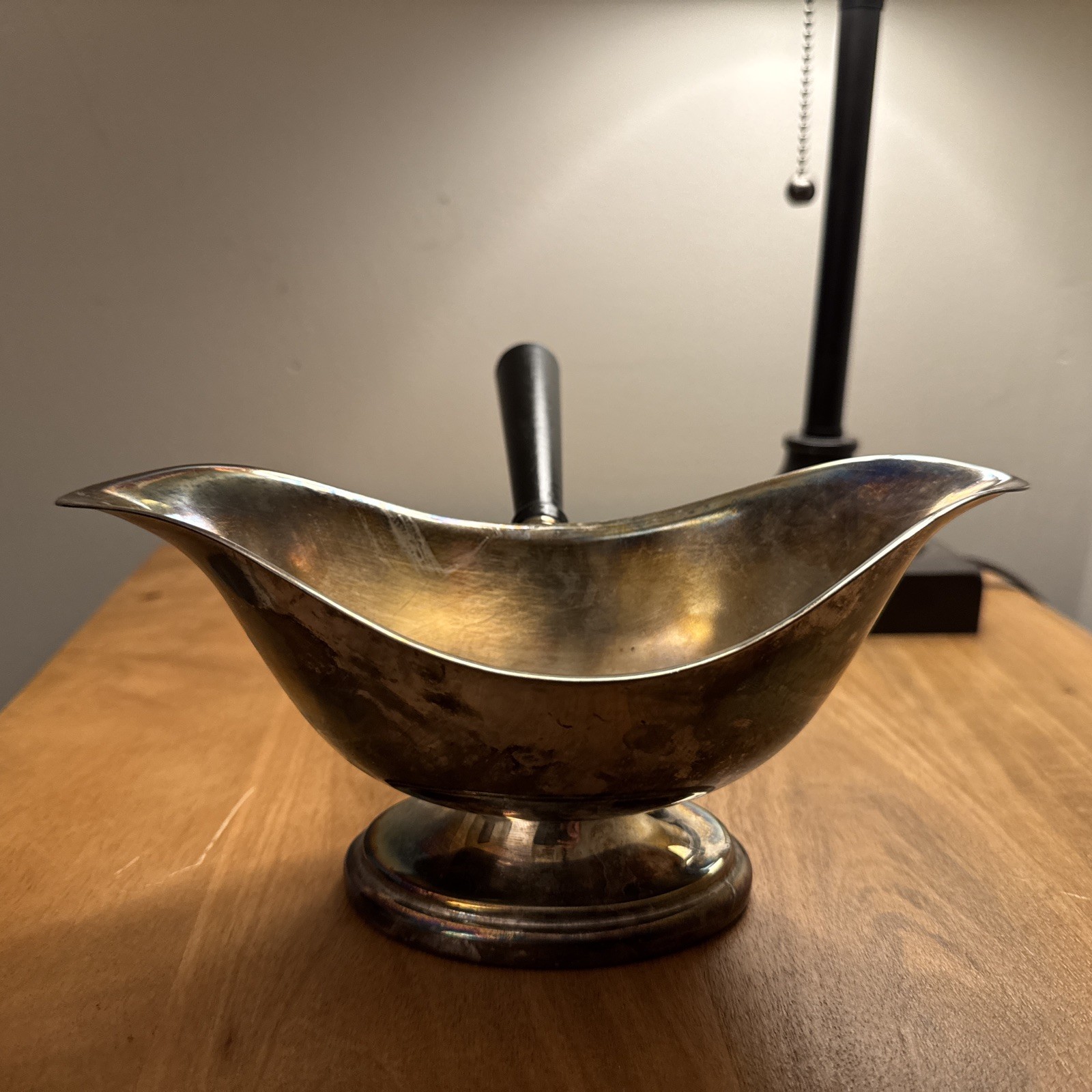 The Sheffield Silver Co Gravy Sauce Boat Wood Handle USA Footed 8×4 Model 26