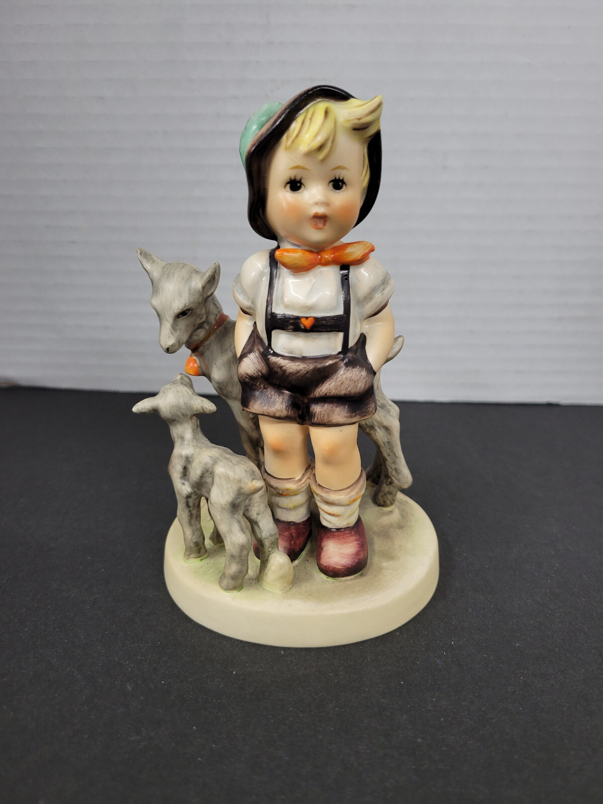 Vintage Goebel Hummel Figurine ‘Little Goat Herder’ #200/I(L), 5 3/4″ TMK 4