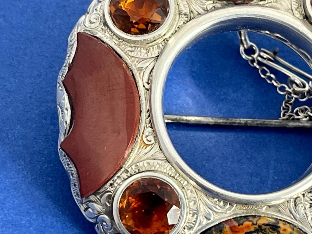 STUNNING LARGE ANTIQUE VICTORIAN SOLID SILVER SCOTTISH AGATE CAIRNGORM BROOCH