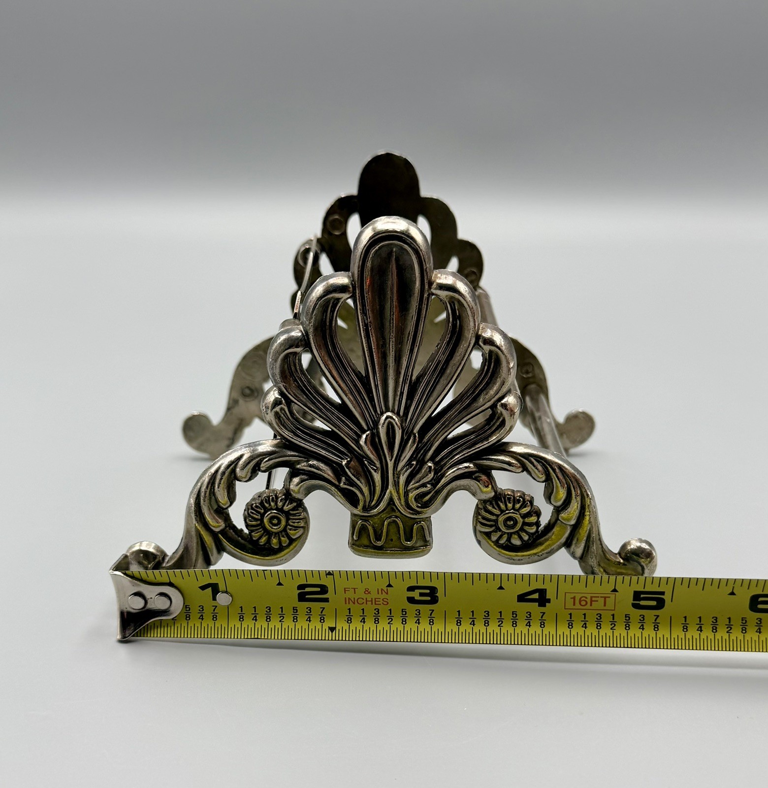 Vintage Knife Rest Holder For 12 Knives Ornate Formal Dinner, Italy