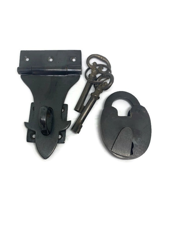 Hasp & Staple Box Latch with Padlock 2 Keys Solid Brass Hasp Set, Antique Style