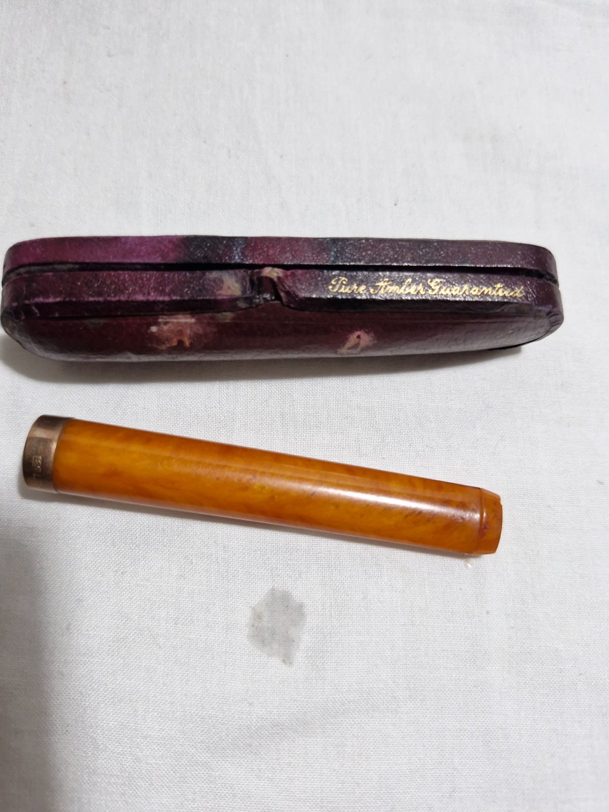 Antique Amber Cheroot Holder 9 Ct Gold Mounted