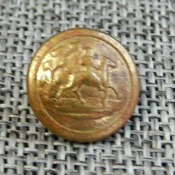 Antique Vtg Hunting Button Man Riding Horse~Aprx:5/8″~#226-A