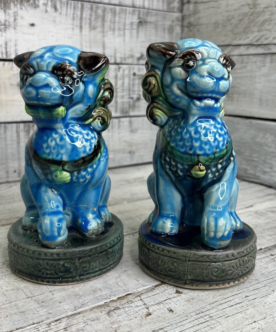 VINTAGE PORCELAIN TURQUOISE FOO DOG FIGURINES PAIR 2 MCM JAPAN AS IS READ 🩵
