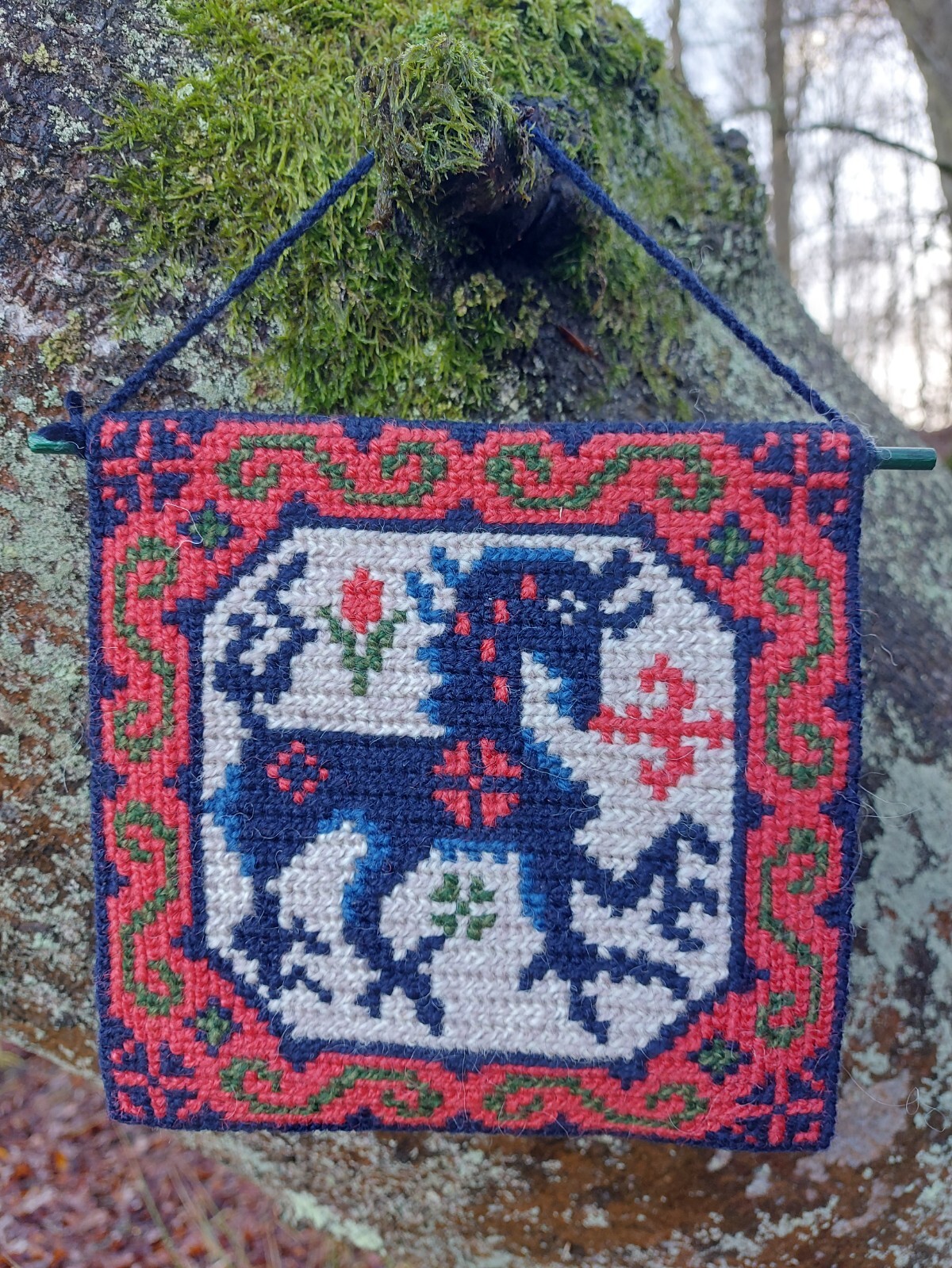 Scandinavian Folk Embroidery: Nordic Style, Wool Yarn, 20th Century 1940s–1970s