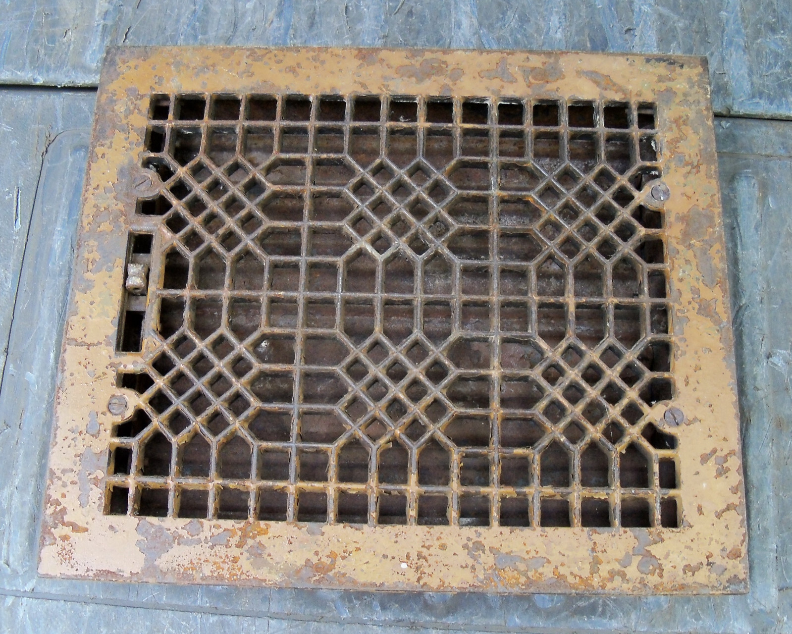 Vintage Ornate Heat Grate Vent Register Cover 14 X 12 Flange, 12 X 10 Opening