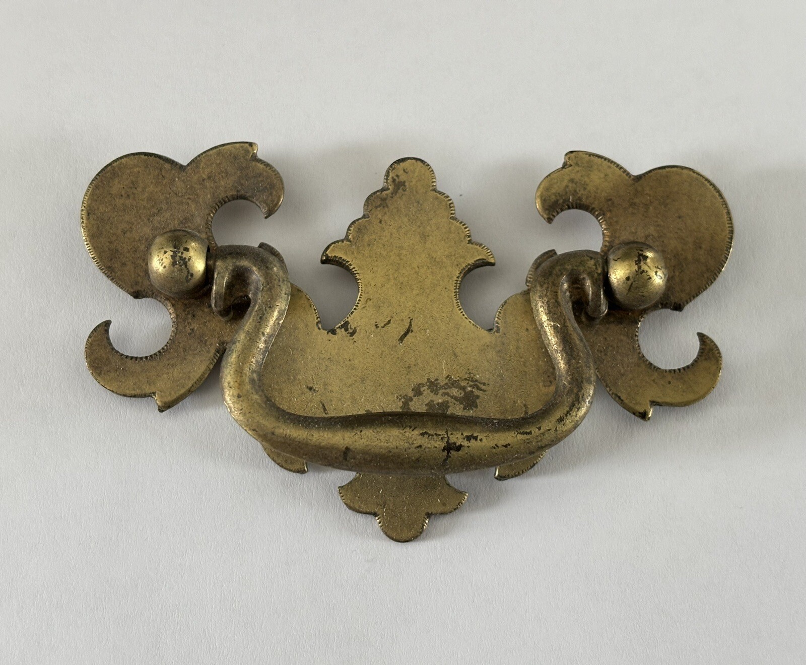 Brass Antique Hardware Chippendale Batwing Bail Drawer Pull Handle 2.5”centers