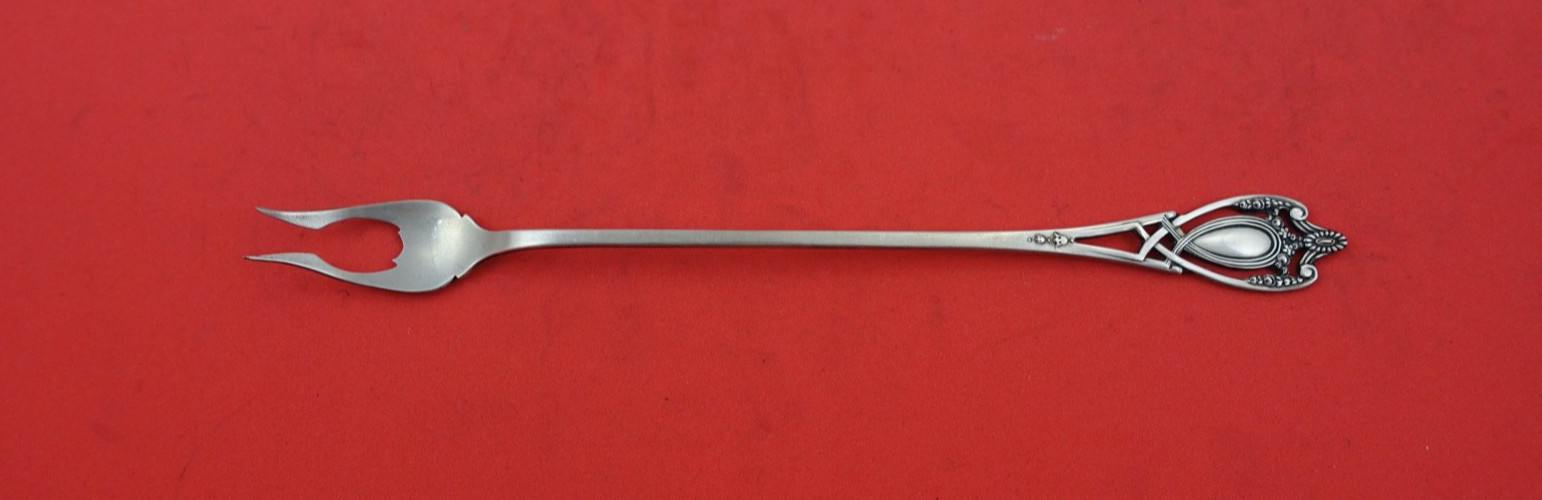 Monticello by Lunt Sterling Silver Pickle Fork 2-Tine long 7 3/4″