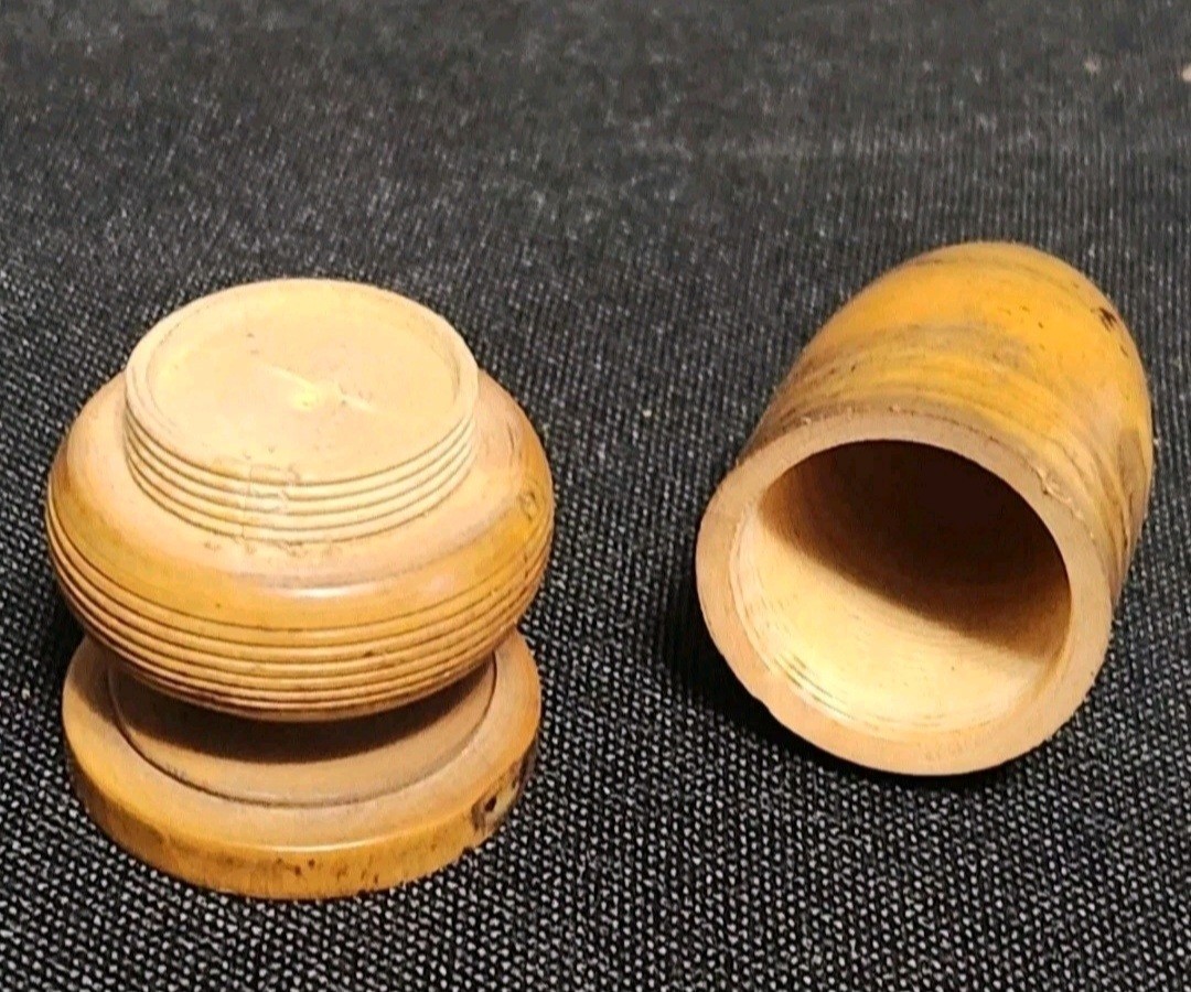 Antique Treen Turned Wood Acorn Thimble Case Holder Carved