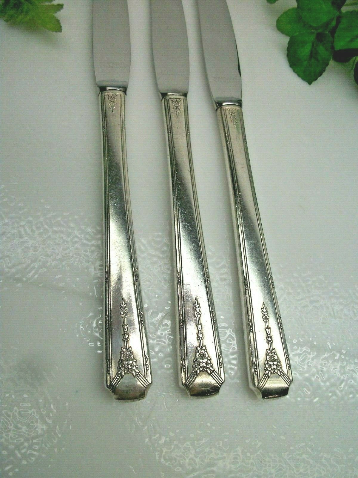 3 Oneida Community Silver MILADY Silverplate Grille Luncheon Knives 1940