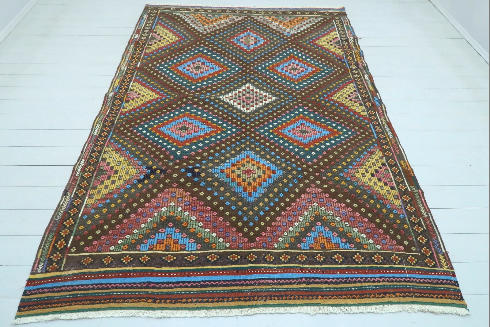 Vintage Turkish Ghordes Kilim Rug, Embroidery Wool Rug 67″X102″ Area Rug,Carpet