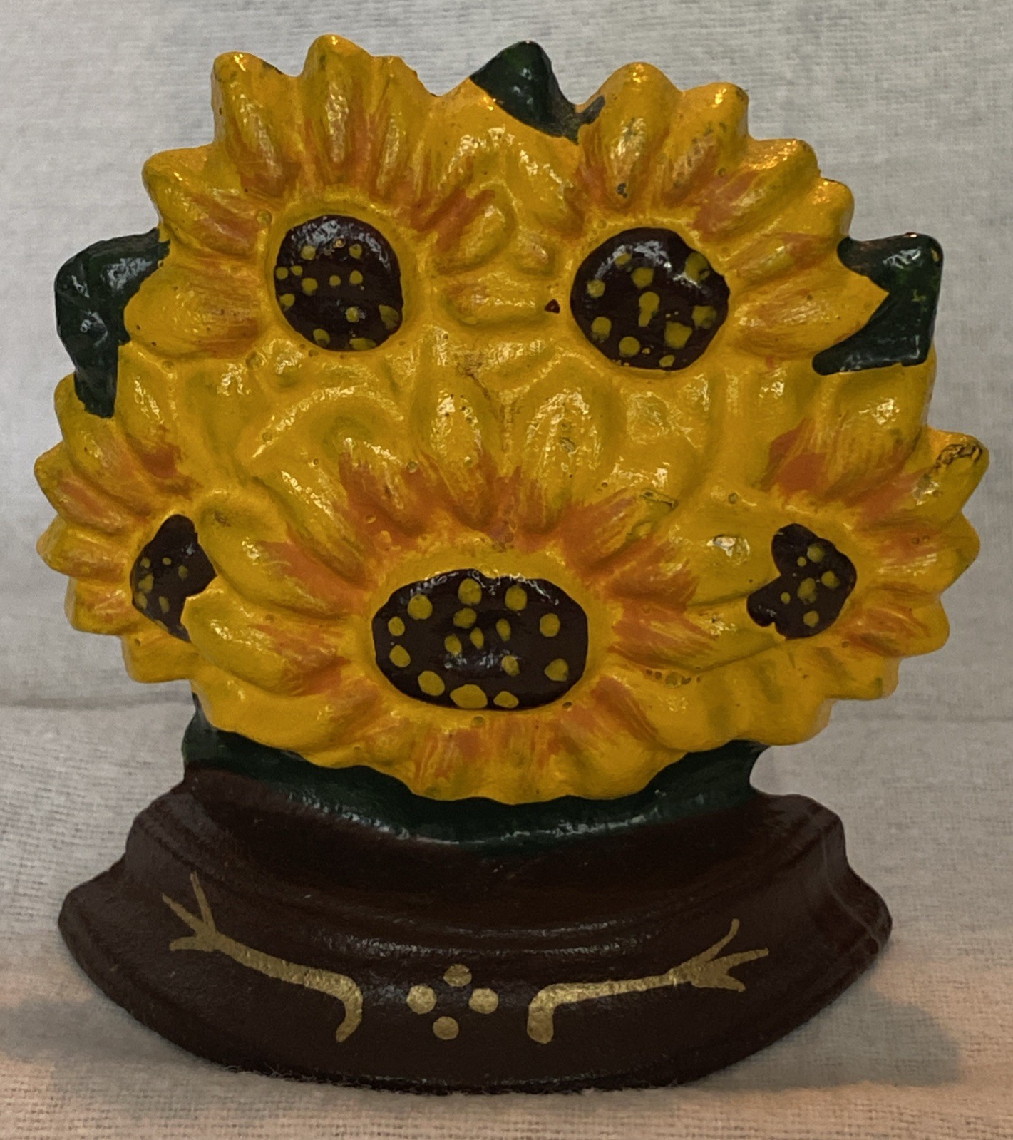 Small Vintage Cast Iron Doorstop – Sunflowers