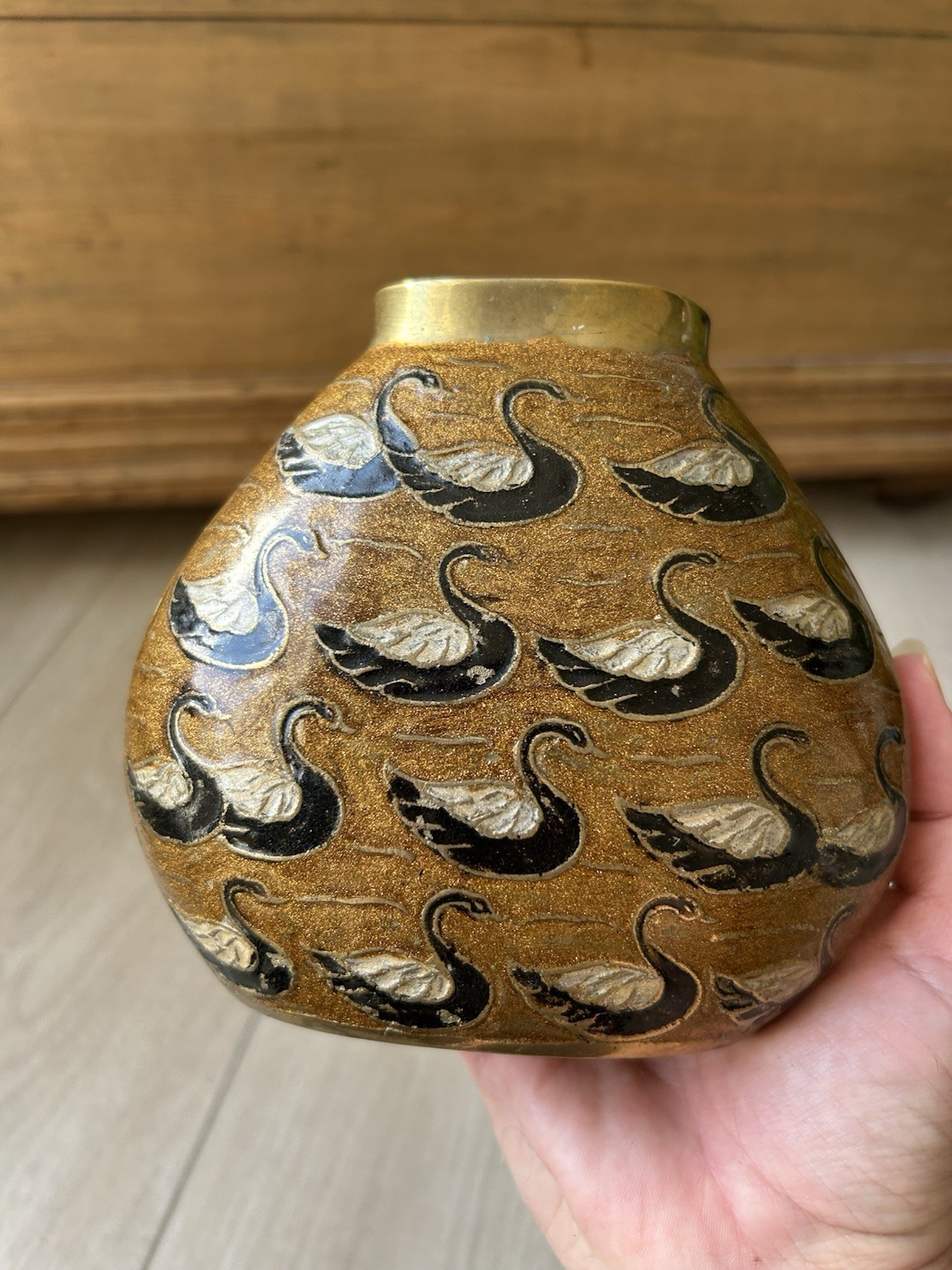 Vintage Heavy Brass Cloisonné Style Swan Vase Black & White Enamel Boho (1200)