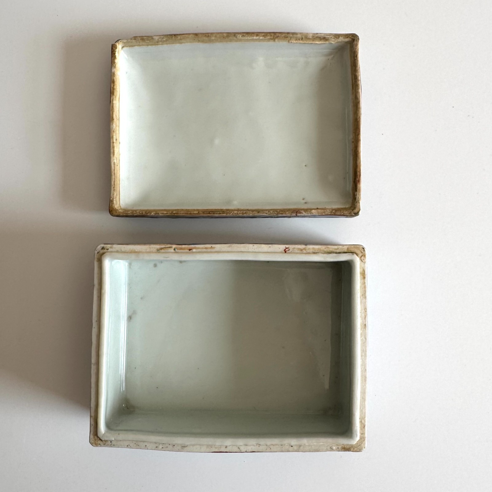 Chinese Porcelain Rectangular Lidded Box Floral Scroll Greek Key Border Antique