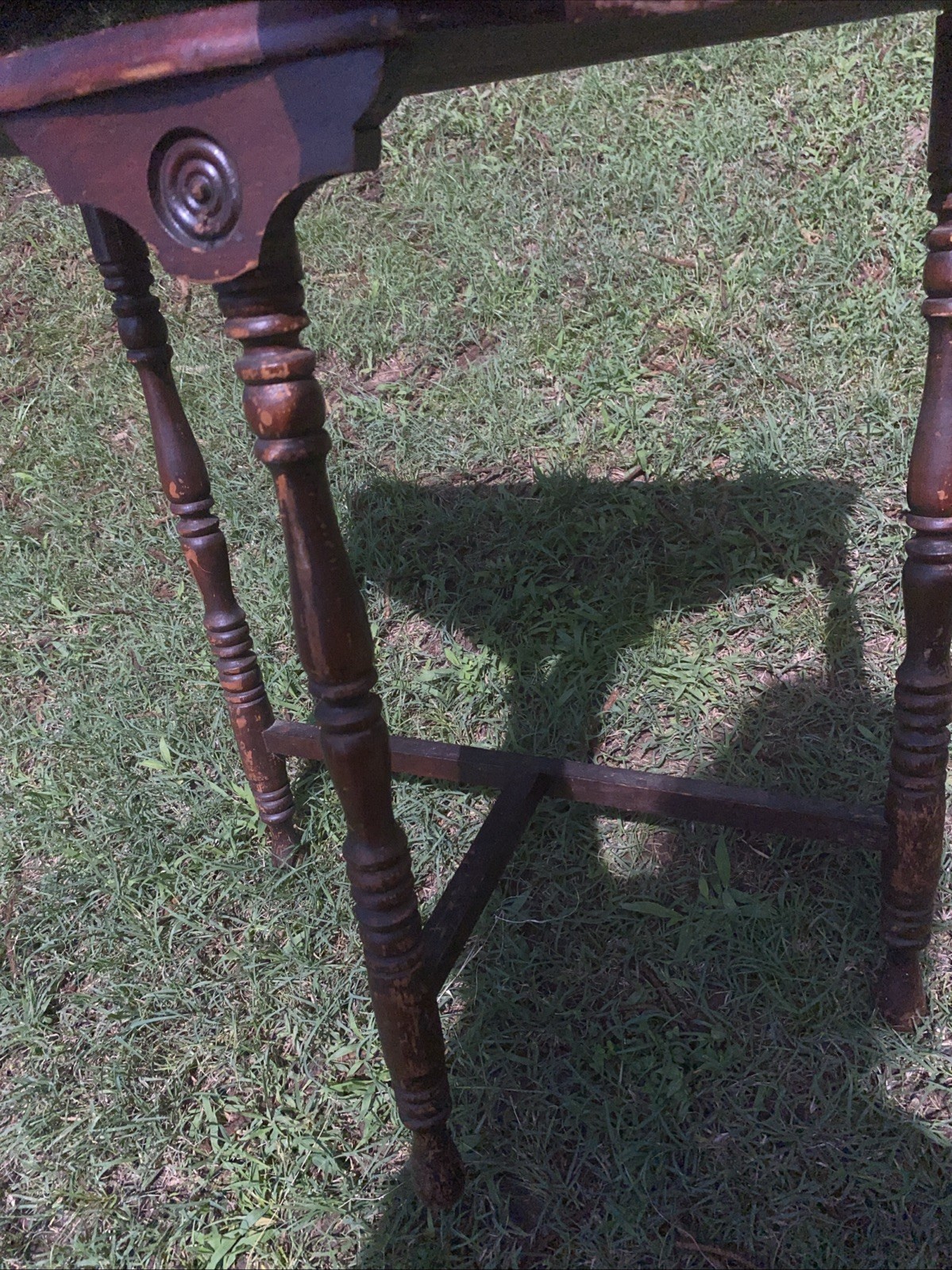 Vtg Demilune Half Moon Console Entry Table Turned Spindle Legs 23 Inches Tall