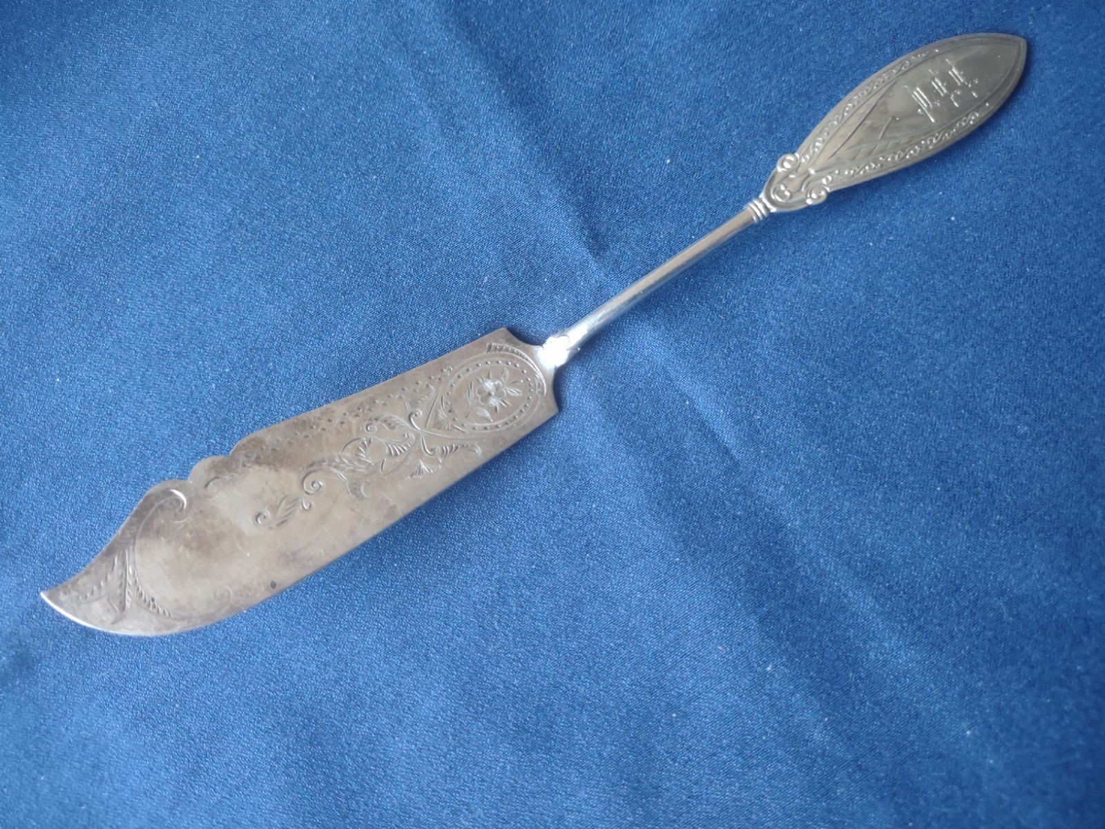 Gorham Sterling “PERSIAN” Master Butter Knife – BRITE-CUT c.1870