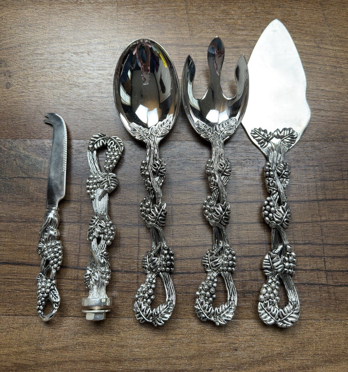 Set Of 5 GODINGER Silverplate Grapevine Serving Utensils Spoon Grape Vine Silver