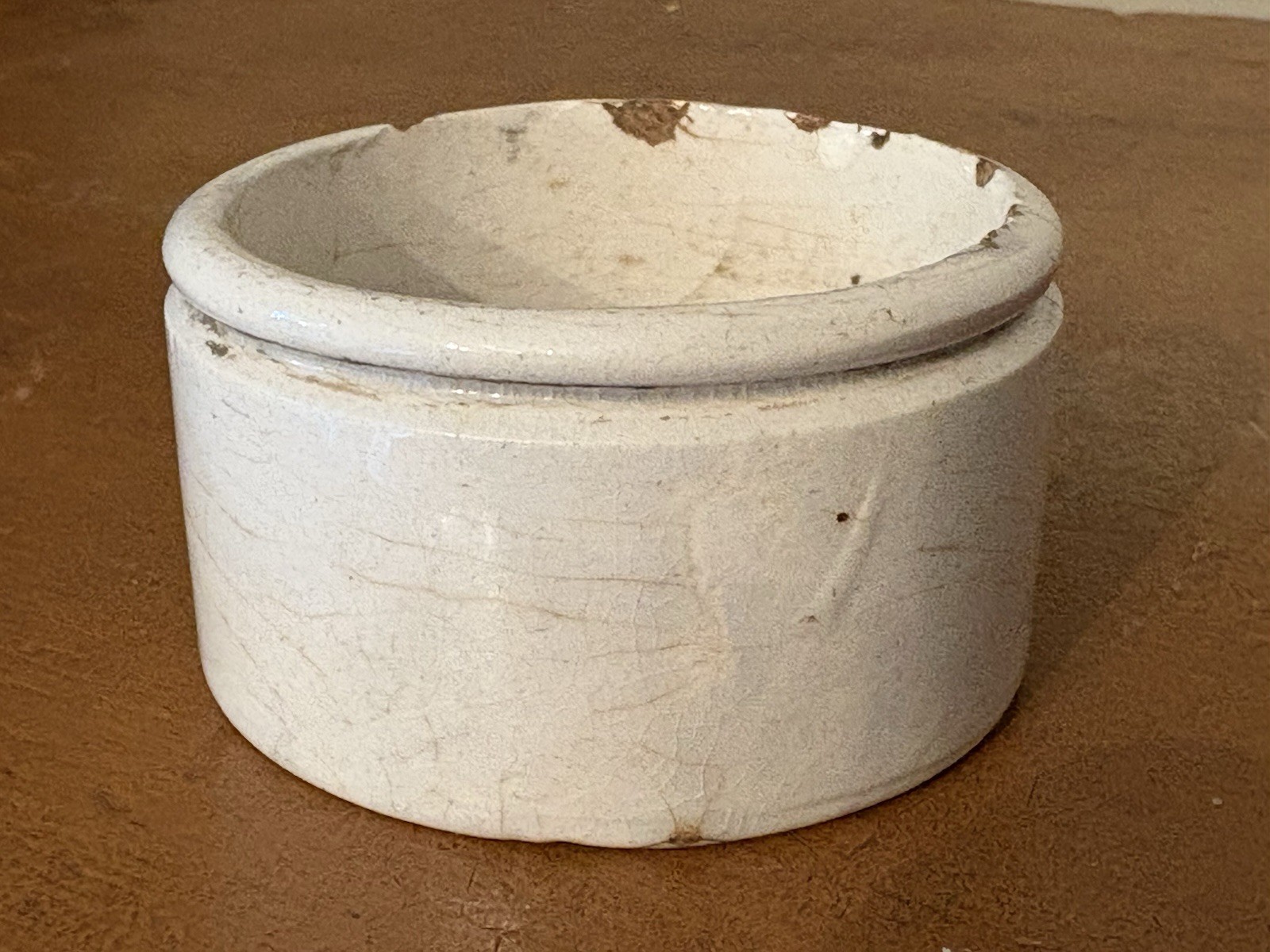 ATQ White Ironstone Cream / Meat Pot Bottom Stained Crazed Chippy 3″d x 1 5/8″t
