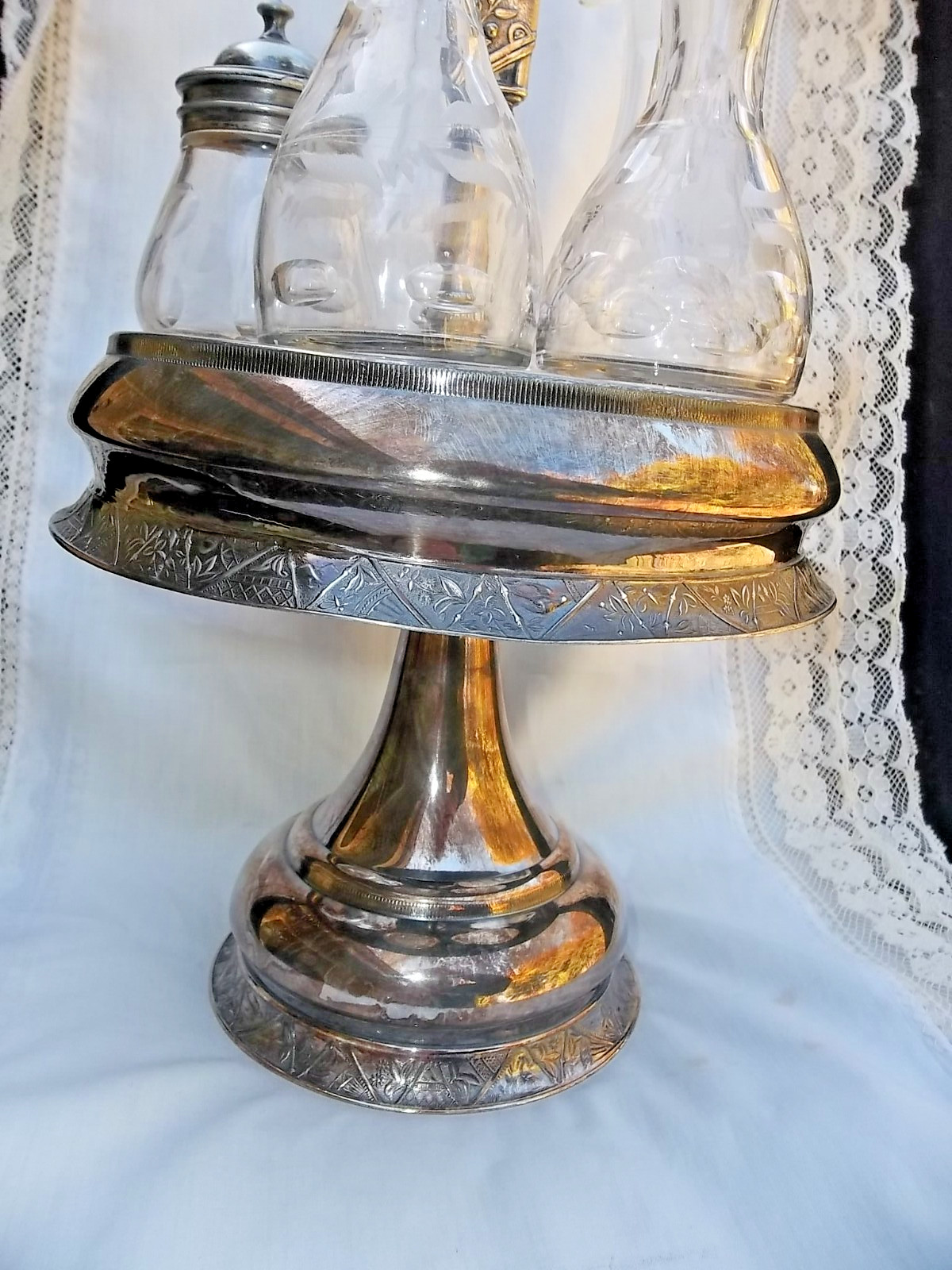 HARTFORD SILVER CASTOR/CRUET /CONDIMENT SET VICTORIAN QUADRUPLE PLATE #513 6PC