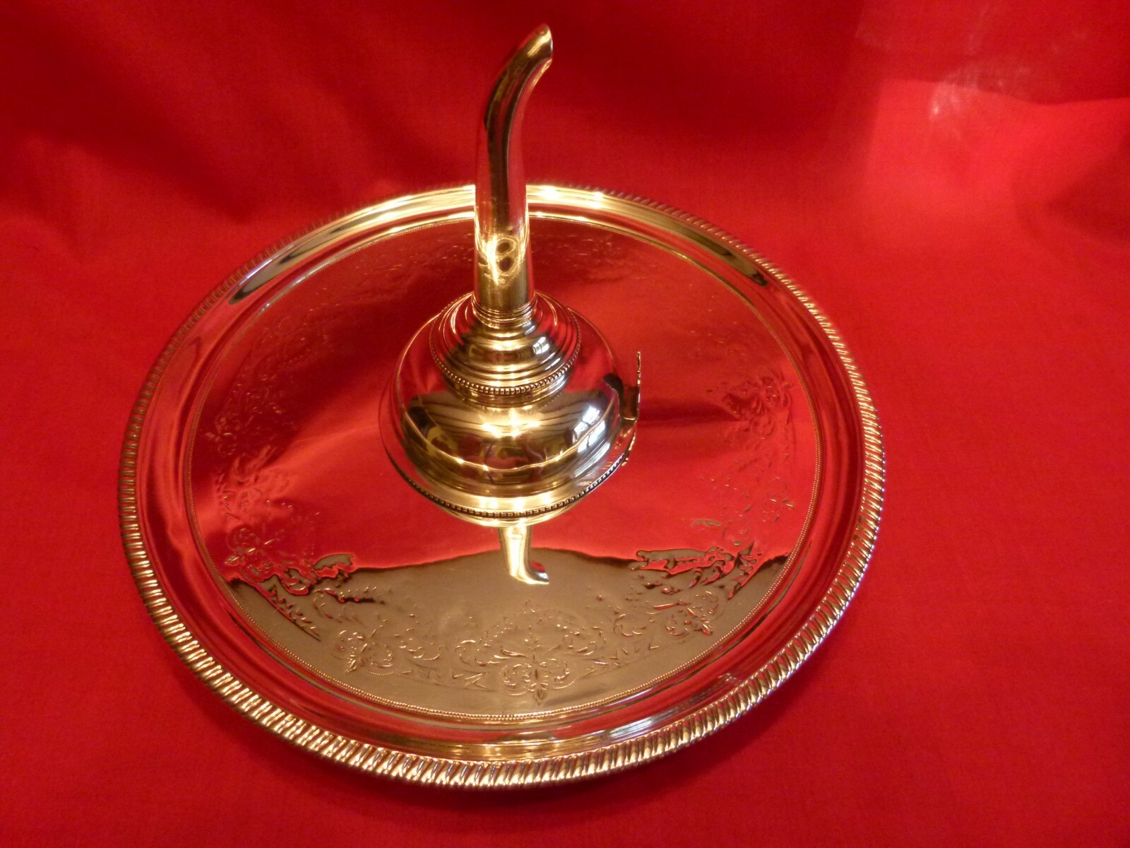 RARE HESTER BATEMAN GEORGIAN 1775 SOLID SILVER WINE FUNNEL & DECANTER TRAY.