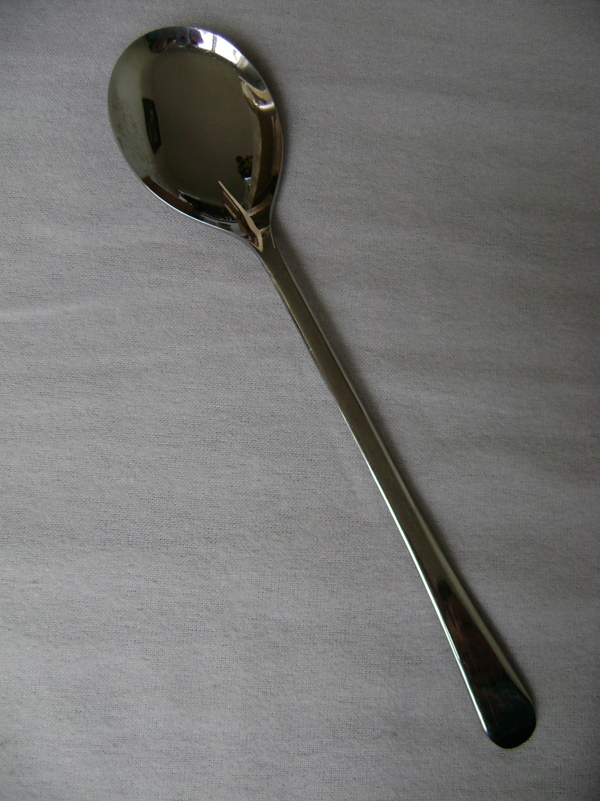 SHEFFIELD ENGLAND SERVING SPOON SILVER PLATED GLOSSY FINISH SPOONS UTENSILS