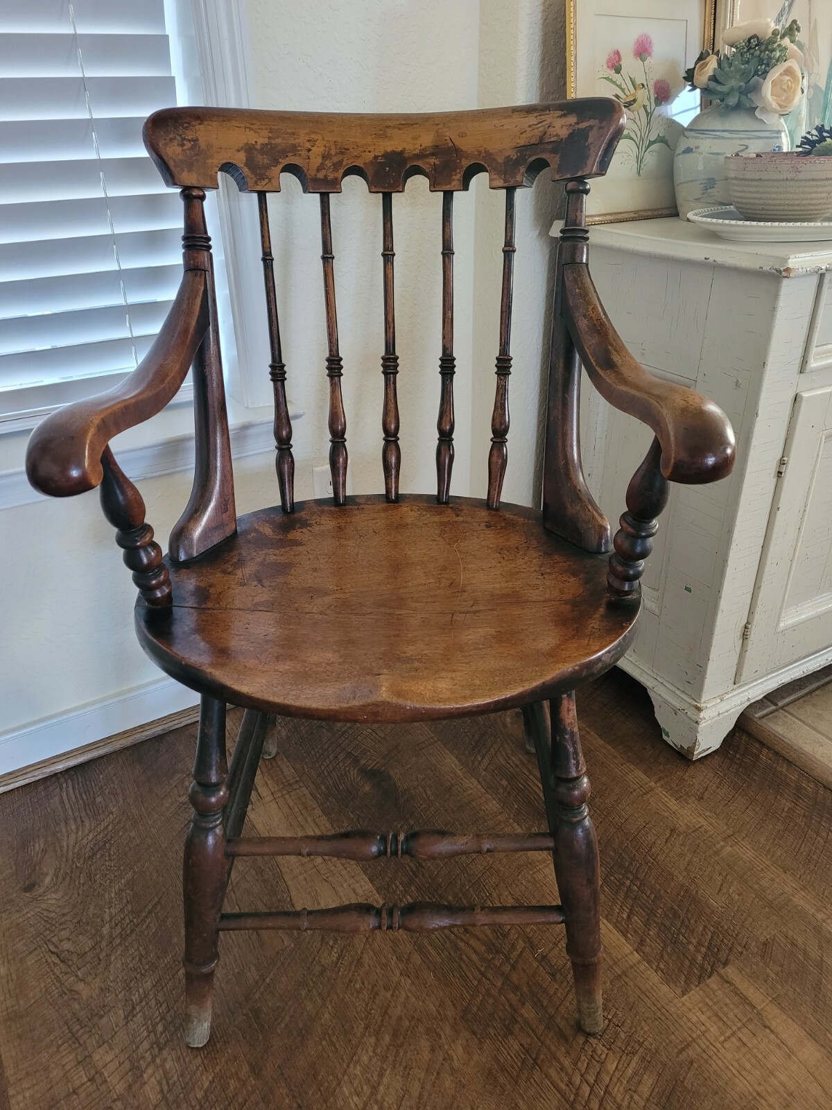 Early American Country Spindle Back Arm Chair Farmhouse Windsor Great Patina