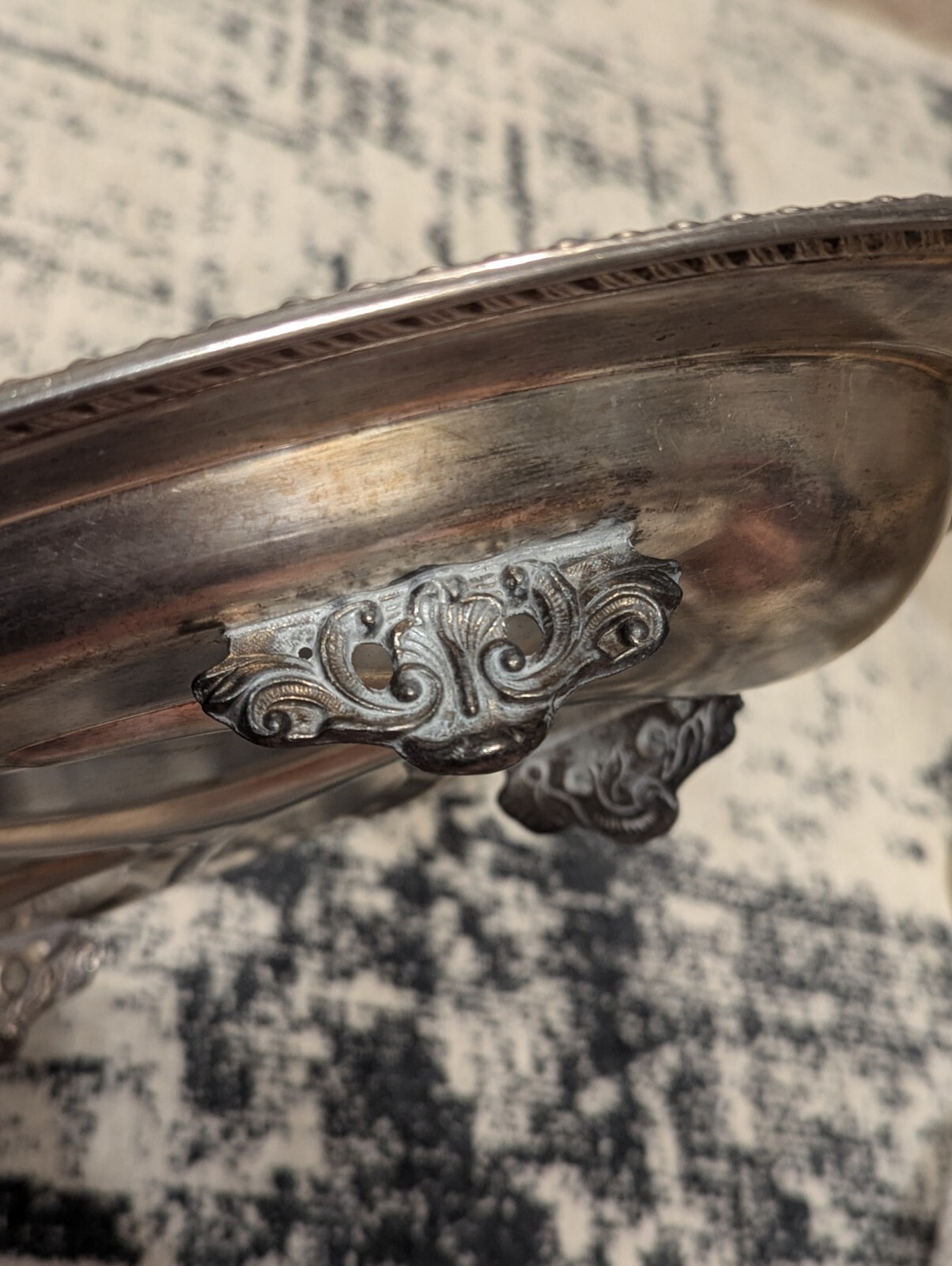 Vintage Silverplated Large Meat Platter With Elegant Feet.